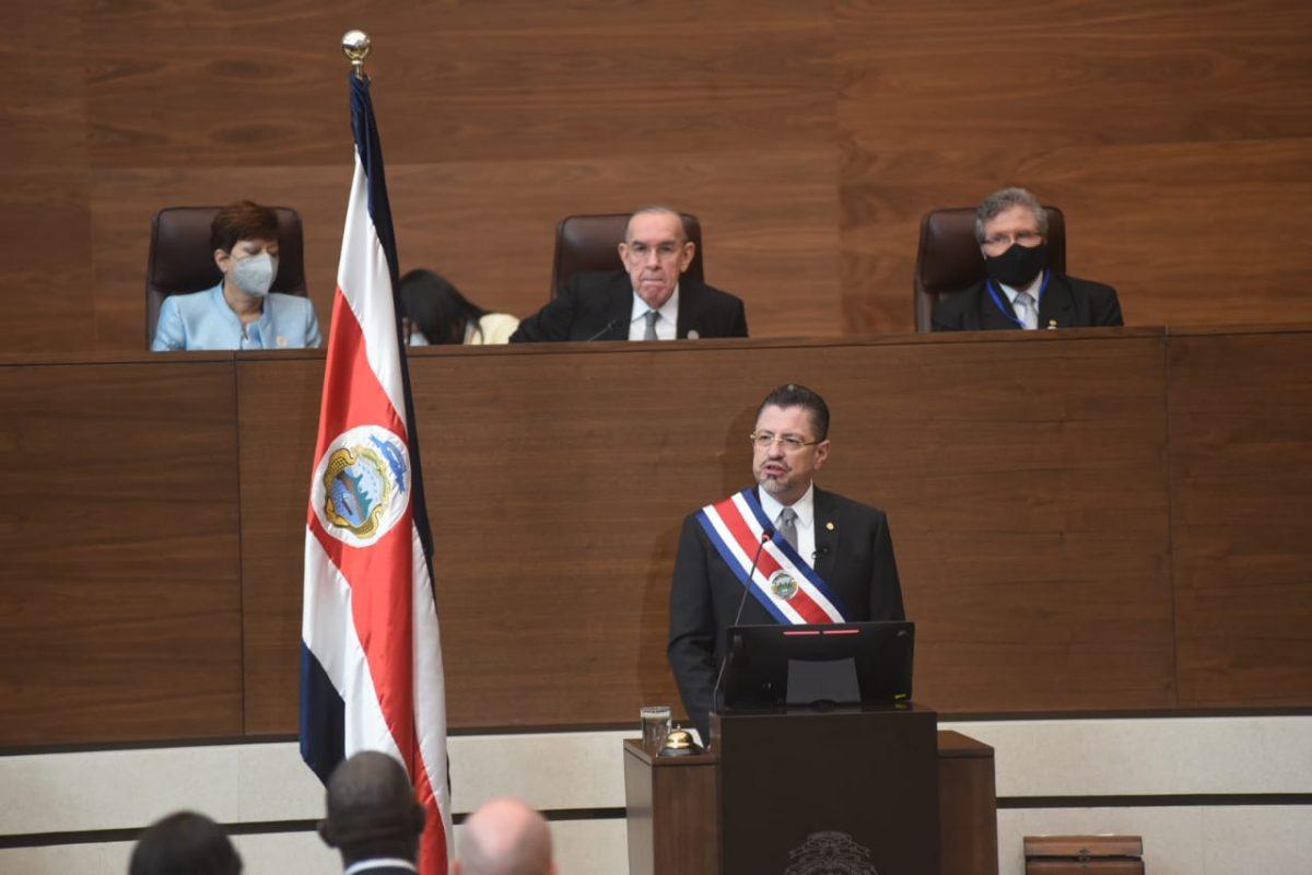 Presidente Rodrigo Chaves: “Mujeres, no toleraremos el acoso que sufren cada día”