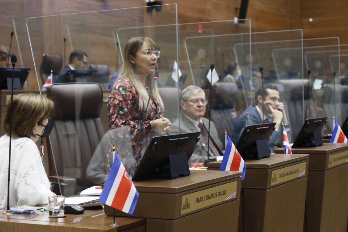 Diputados se estrenan: aprueban el primer proyecto de esta legislatura y suman críticas hacia el Gobierno