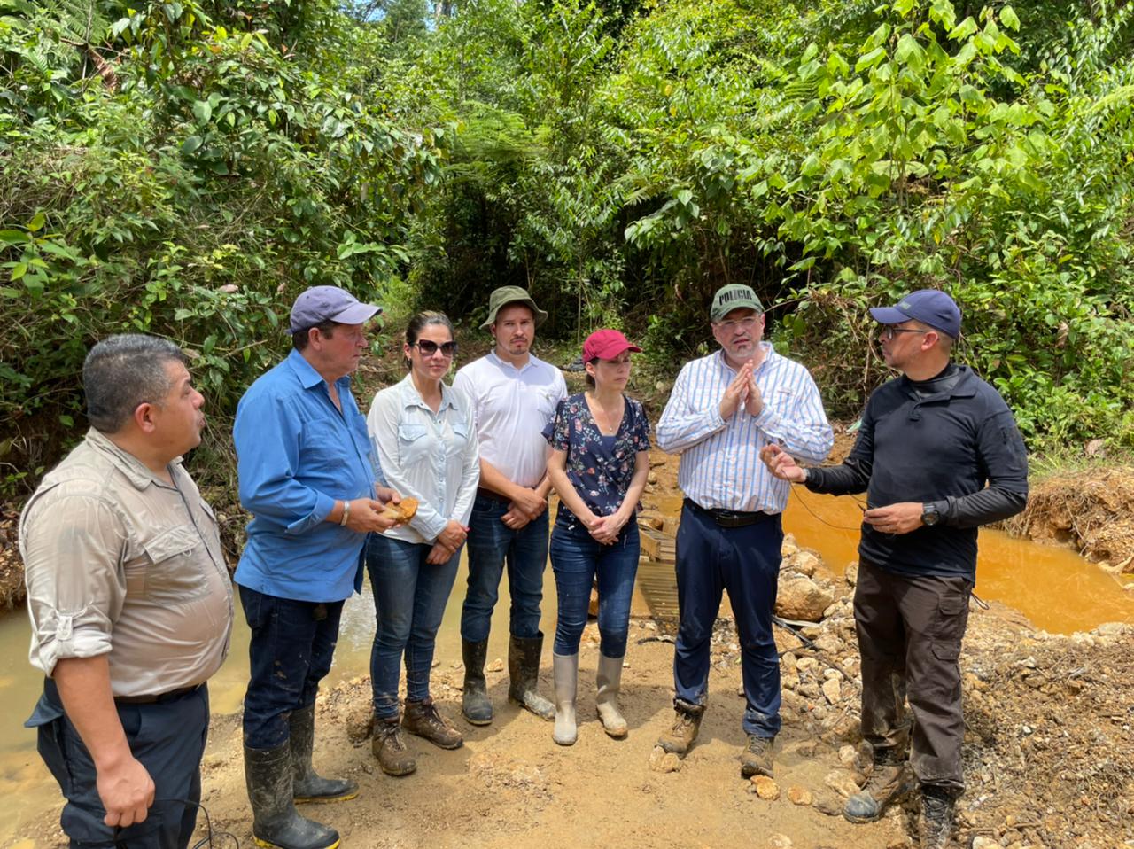 Video | Presidente Chaves visita Crucitas y constata daño ambiental por minería ilegal