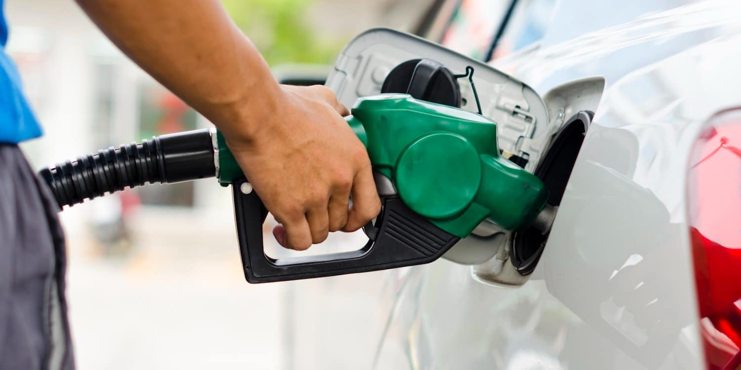 Gobierno valora retomar fallido plan de mezclar de gasolina súper con etanol