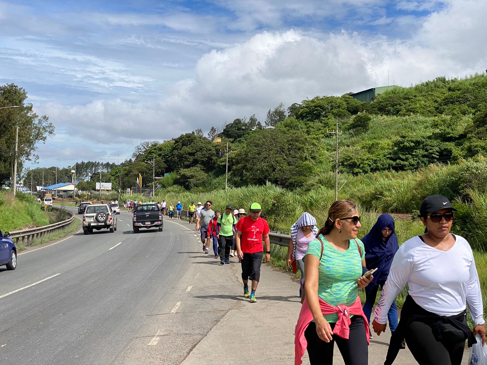 Fotos | Romeros retoman la ruta hacia Cartago luego de dos años de pandemia