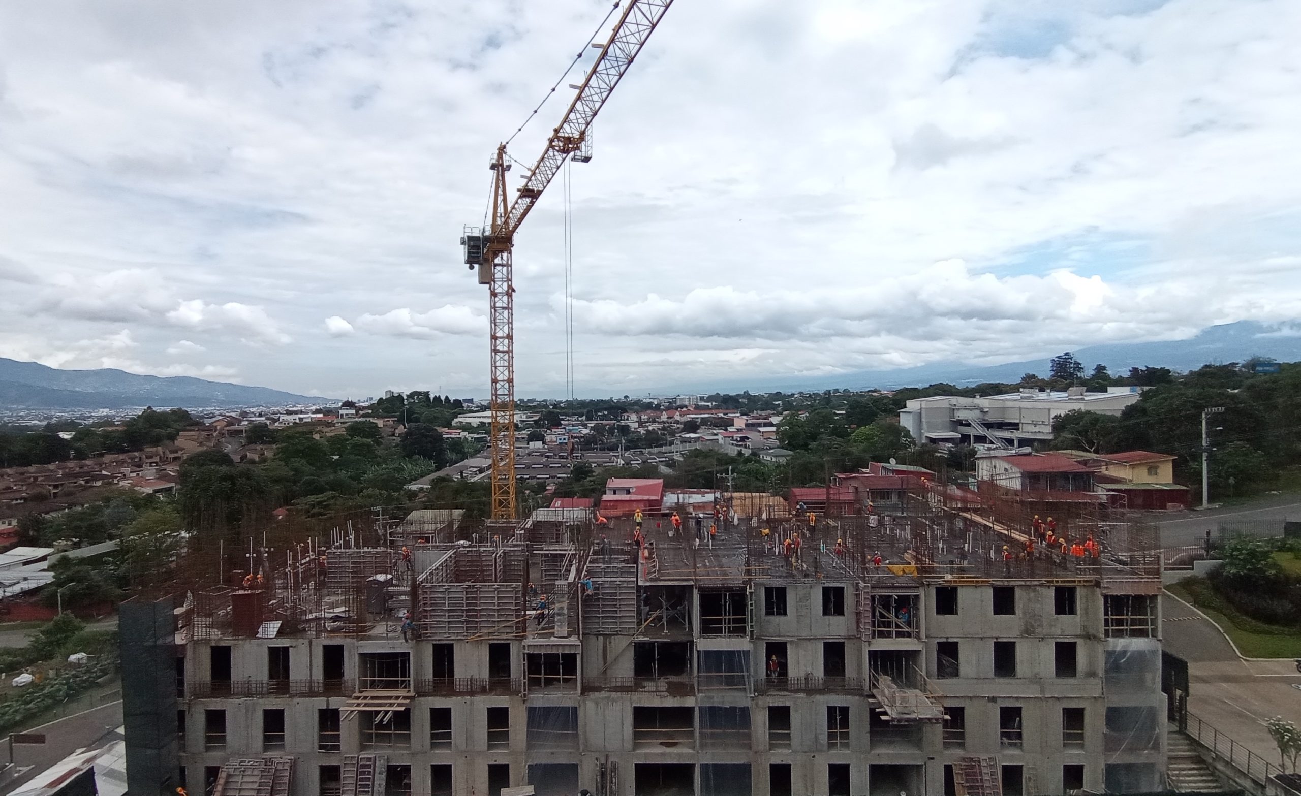 Portafolio Inmobiliario avanza en construcción de segunda torre de apartamentos en Curridabat