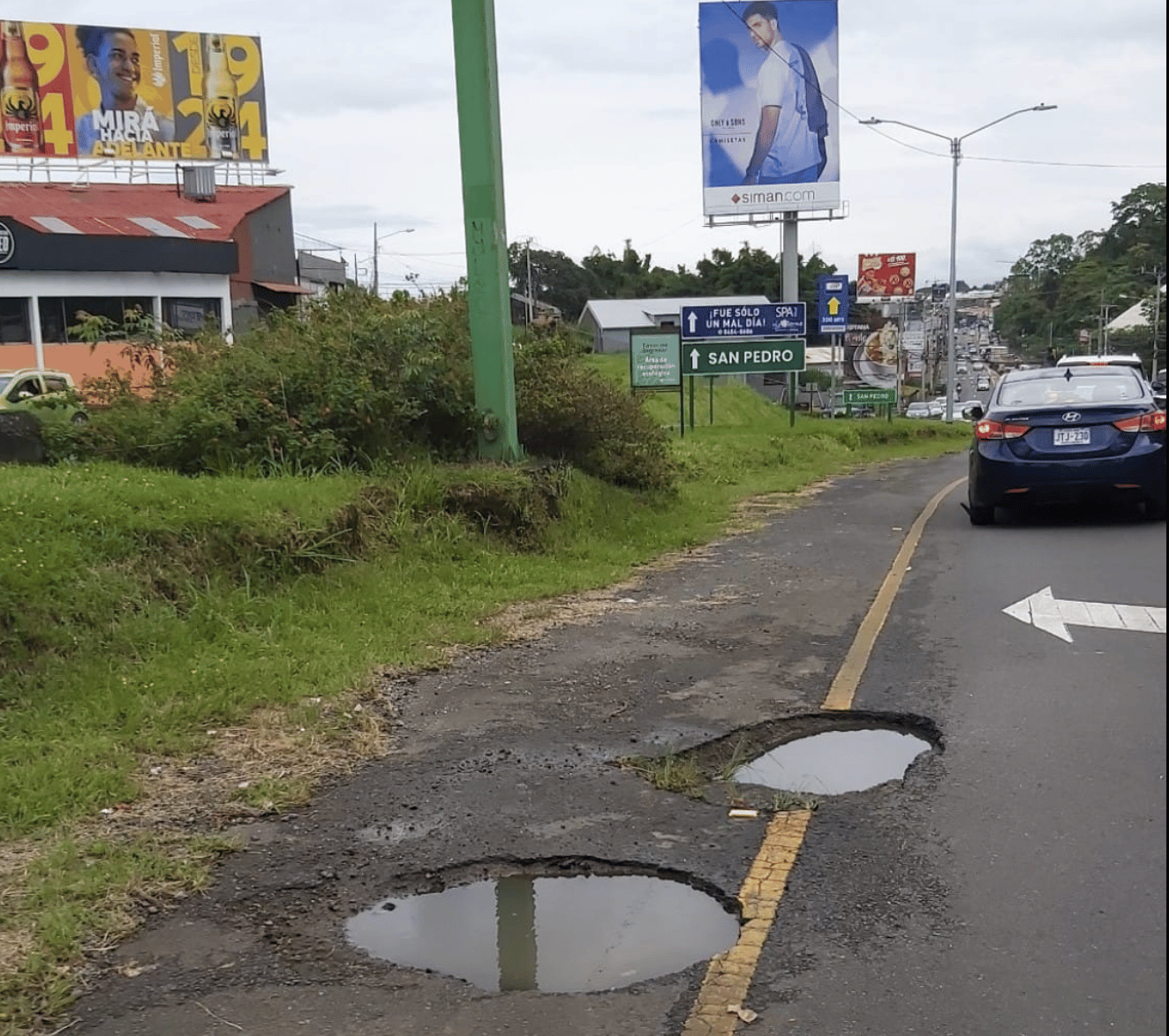 ¿Por qué hay tantos huecos en las carreteras de Costa Rica? MOPT estima que 80% de red vial tiene problemas