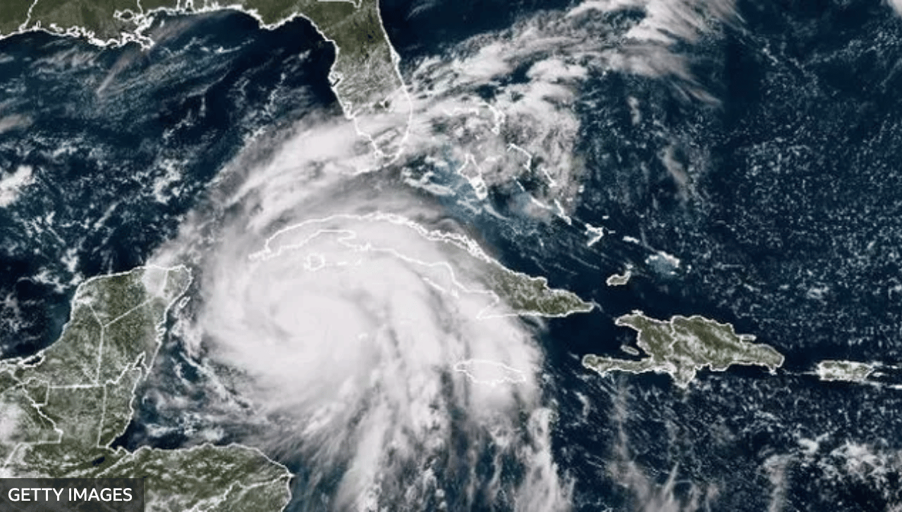 El huracán Ian, de categoría 3, abandona Cuba y sigue con fuerza rumbo a Florida