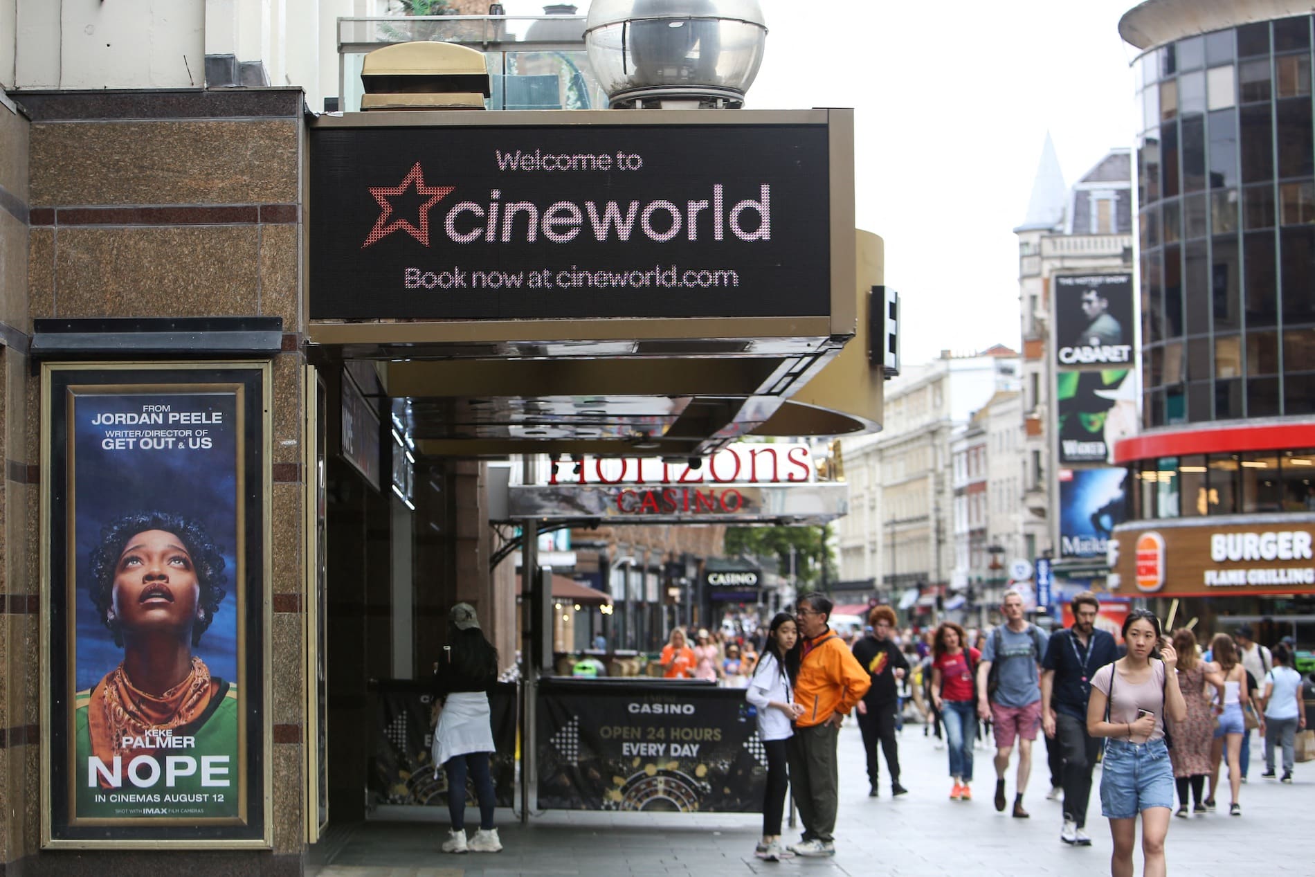 Cineworld, segunda cadena de cines del mundo, declara su bancarrota en EE.UU.