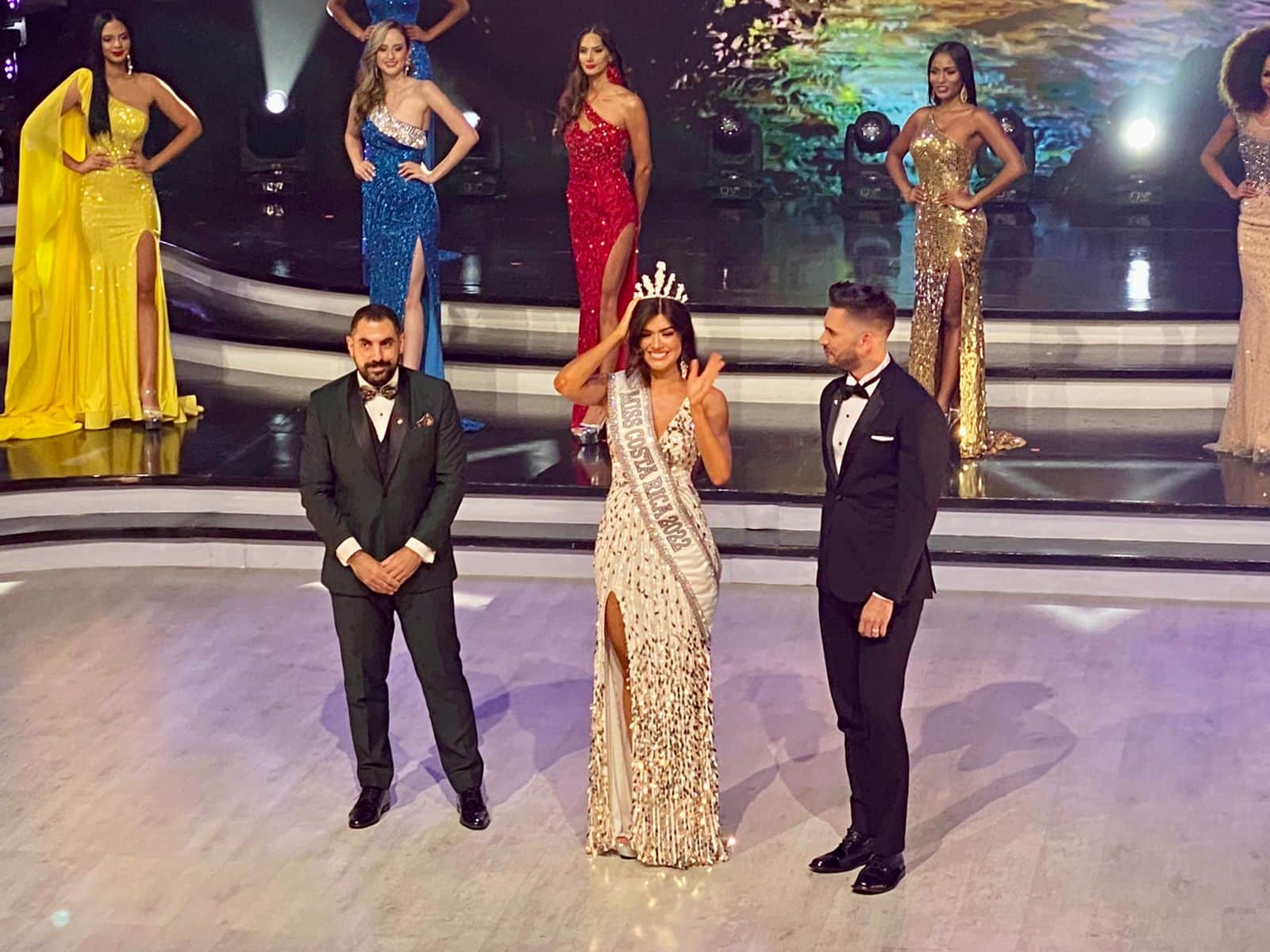 María Fernanda Rodríguez se coronó como la nueva Miss Costa Rica y representará al país en Miss Universo en Nueva Orleans