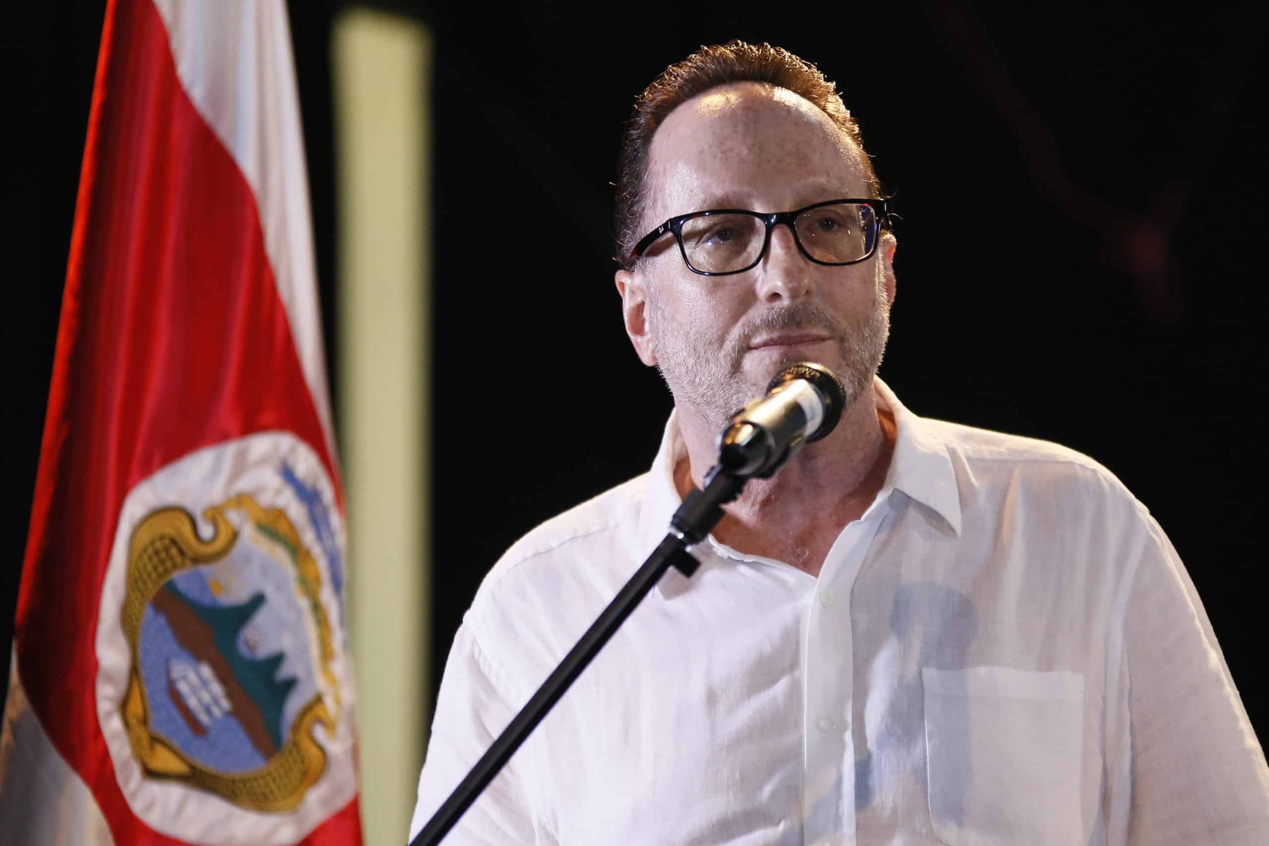Eli Feinzaig señala a asesor del Frente Amplio por tergiversar su discurso en Limón