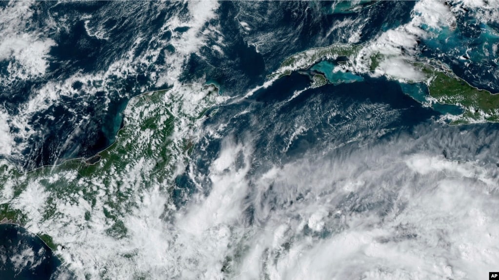 Julia impacta Nicaragua: más de 6.000 evacuados a causa del ciclón que ahora es tormenta tropical