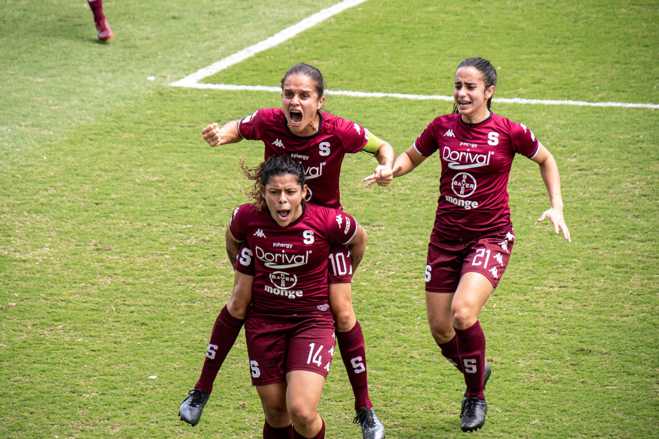 Saprissa vuelve a celebrar un Clásico Femenino: hace año y medio no derrotaba a Alajuelense