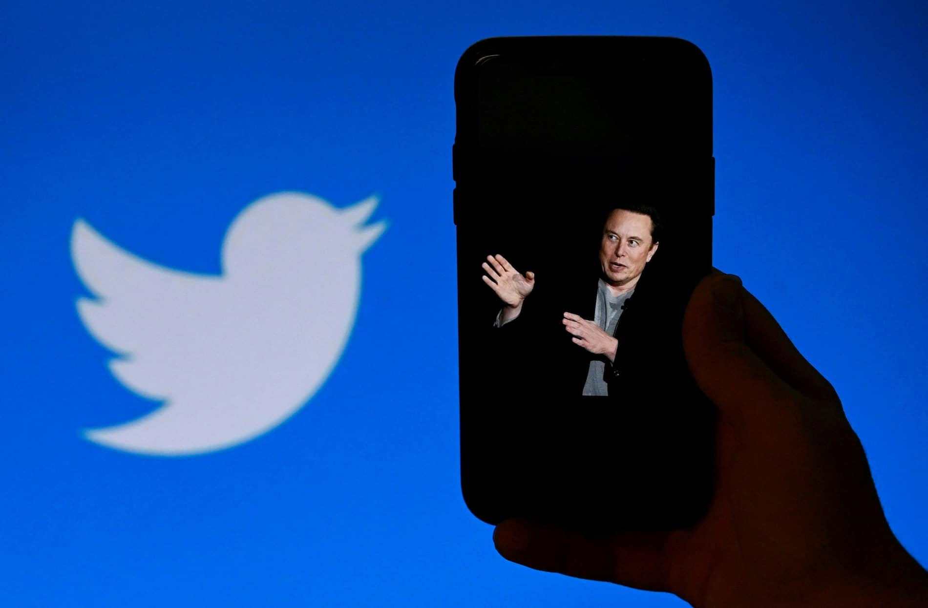 Elon Musk dice comprar Twitter para permitir debates “saludables” en Internet