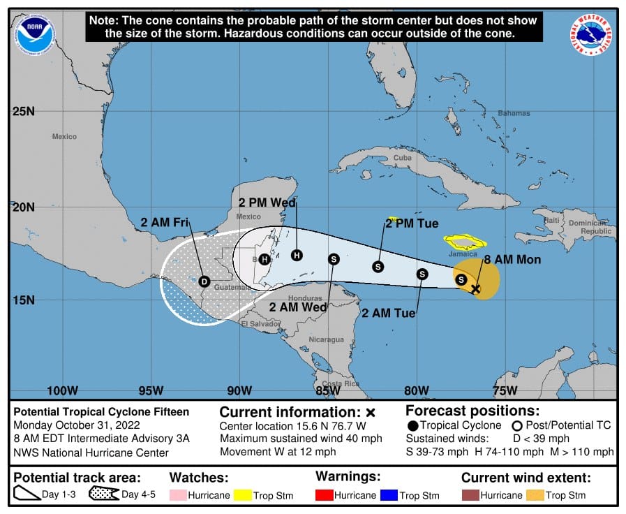 Tormenta tropical Lisa se forma en Mar Caribe y se dirige a Belice donde llegaría como huracán