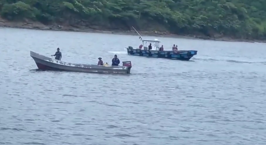 Video | Alcalde de La Cruz denuncia ingreso de militares nicaragüenses armados a aguas nacionales