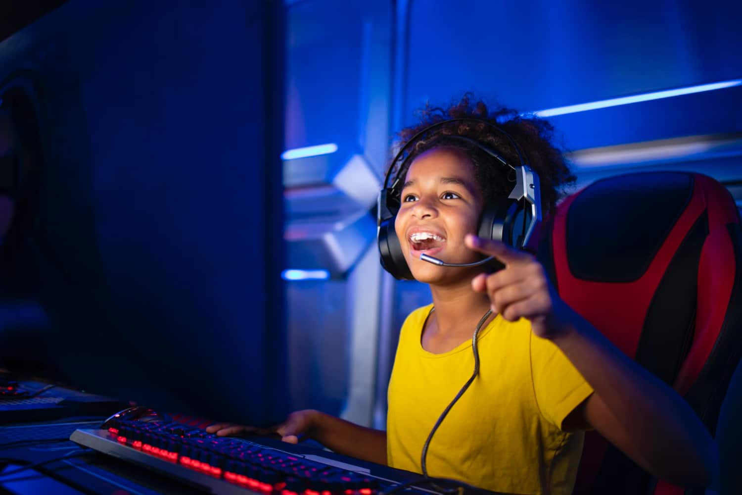 Niños “gamers” muestran mejor rendimiento cognitivo, revela estudio