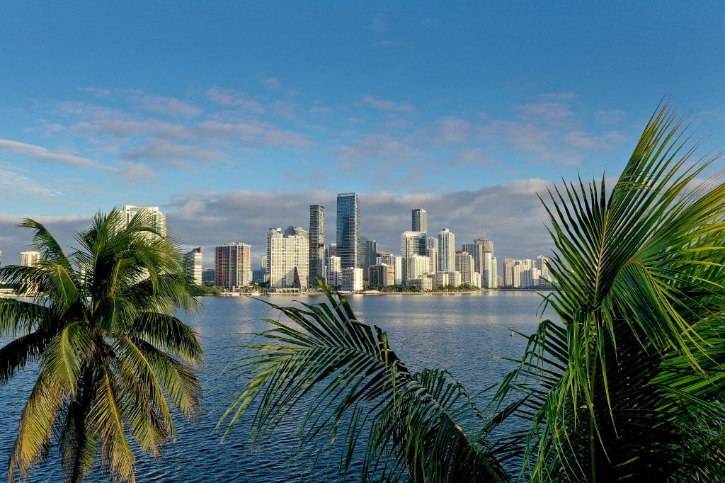 Costa Rica tiene potencial para exportar servicios de arquitectura y construcción a Miami, indica estudio de Procomer