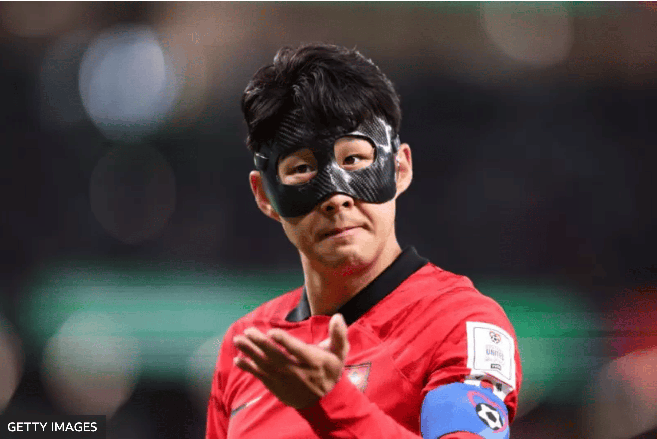 Mundial: por qué el delantero estrella coreano Son Heung-min juega con una máscara negra en Catar 2022