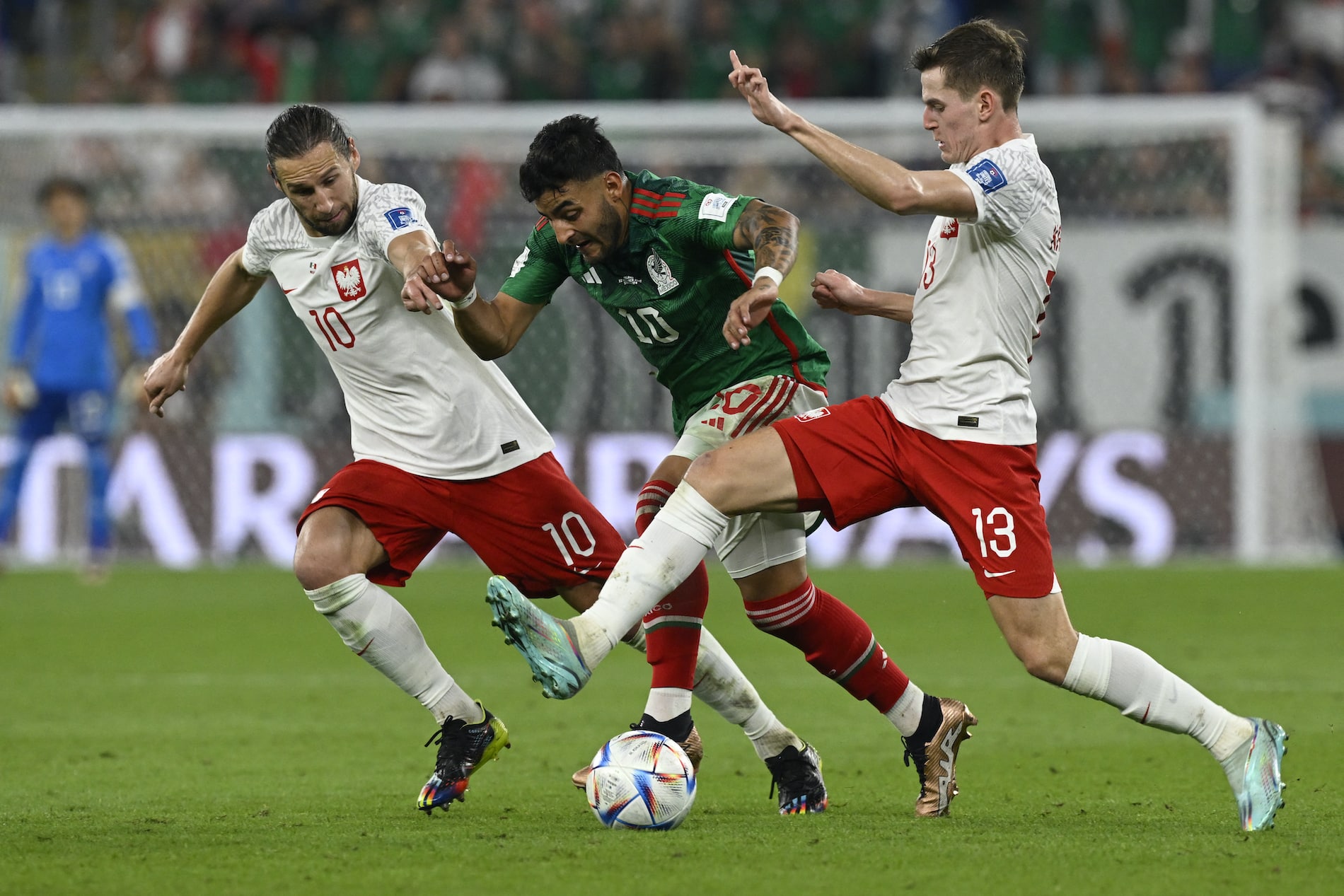 México y Polonia empatan sin goles en su estreno en el Mundial de Catar