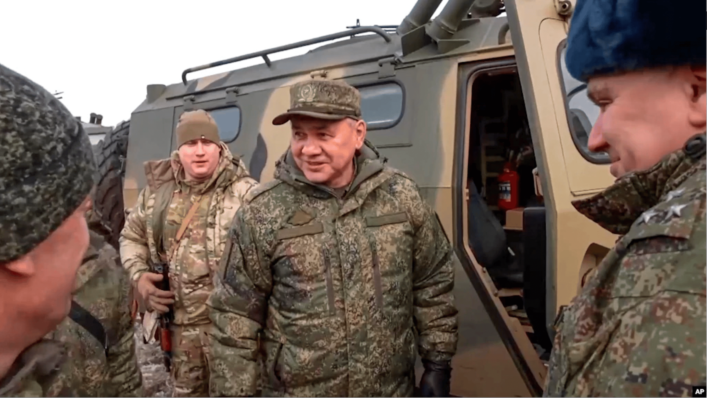 Rusia sopesa cambios en reorganización, reclutamiento y ampliación de tropas para Ucrania