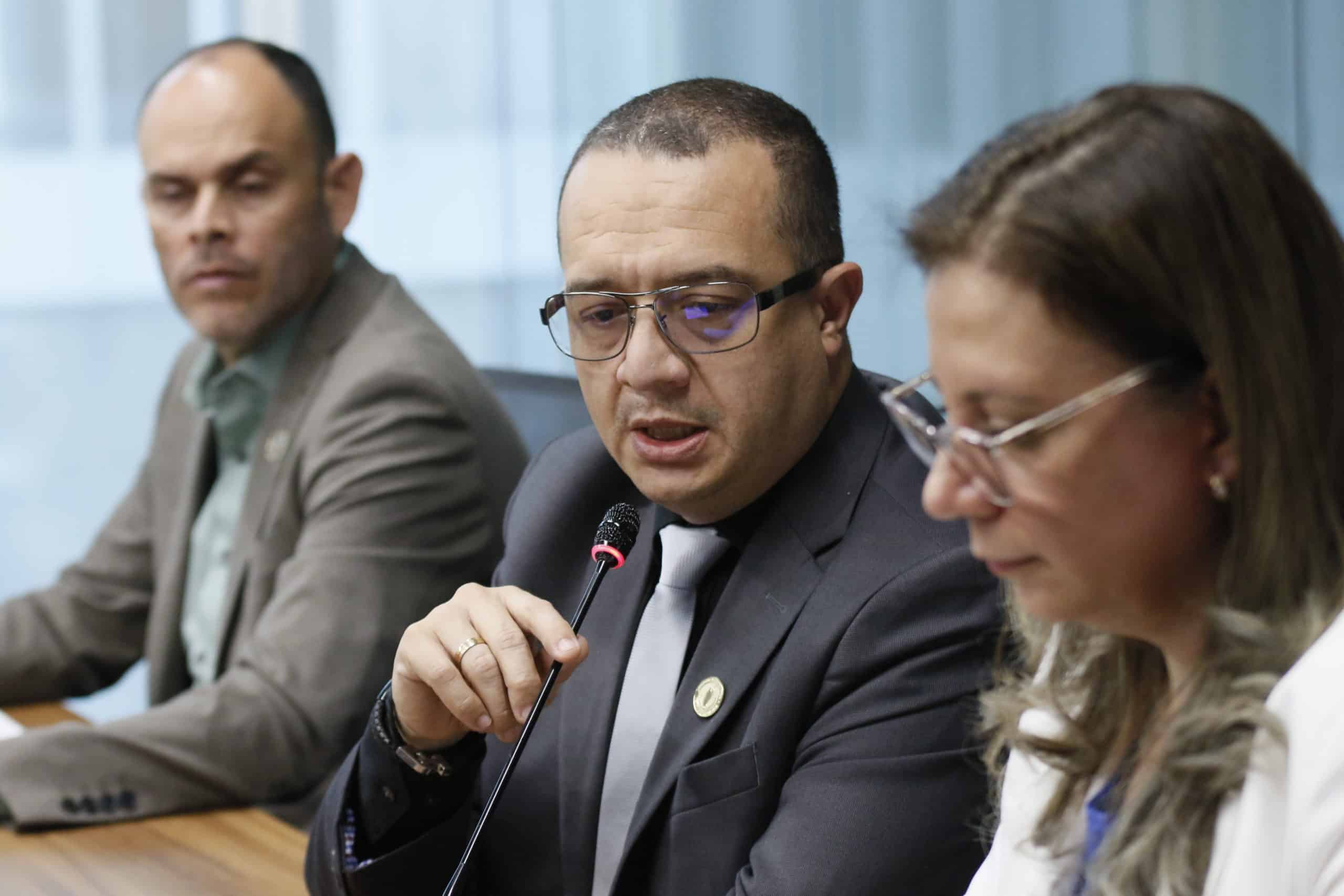 Ministro de Justicia no descarta renunciar a su deseo de ser director del OIJ para mantenerse en gobierno de Rodrigo Chaves