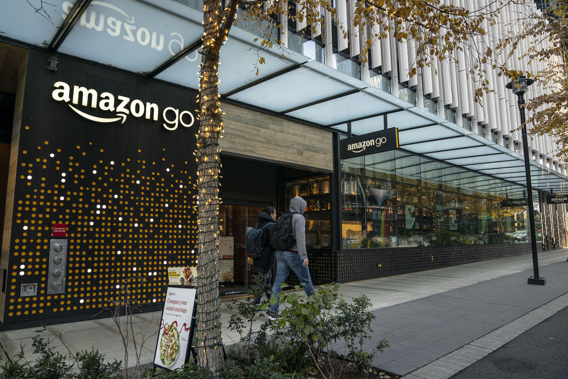 Recorte laboral en Amazon aumenta a 17.000 empleados, según el diario Wall Street Journal