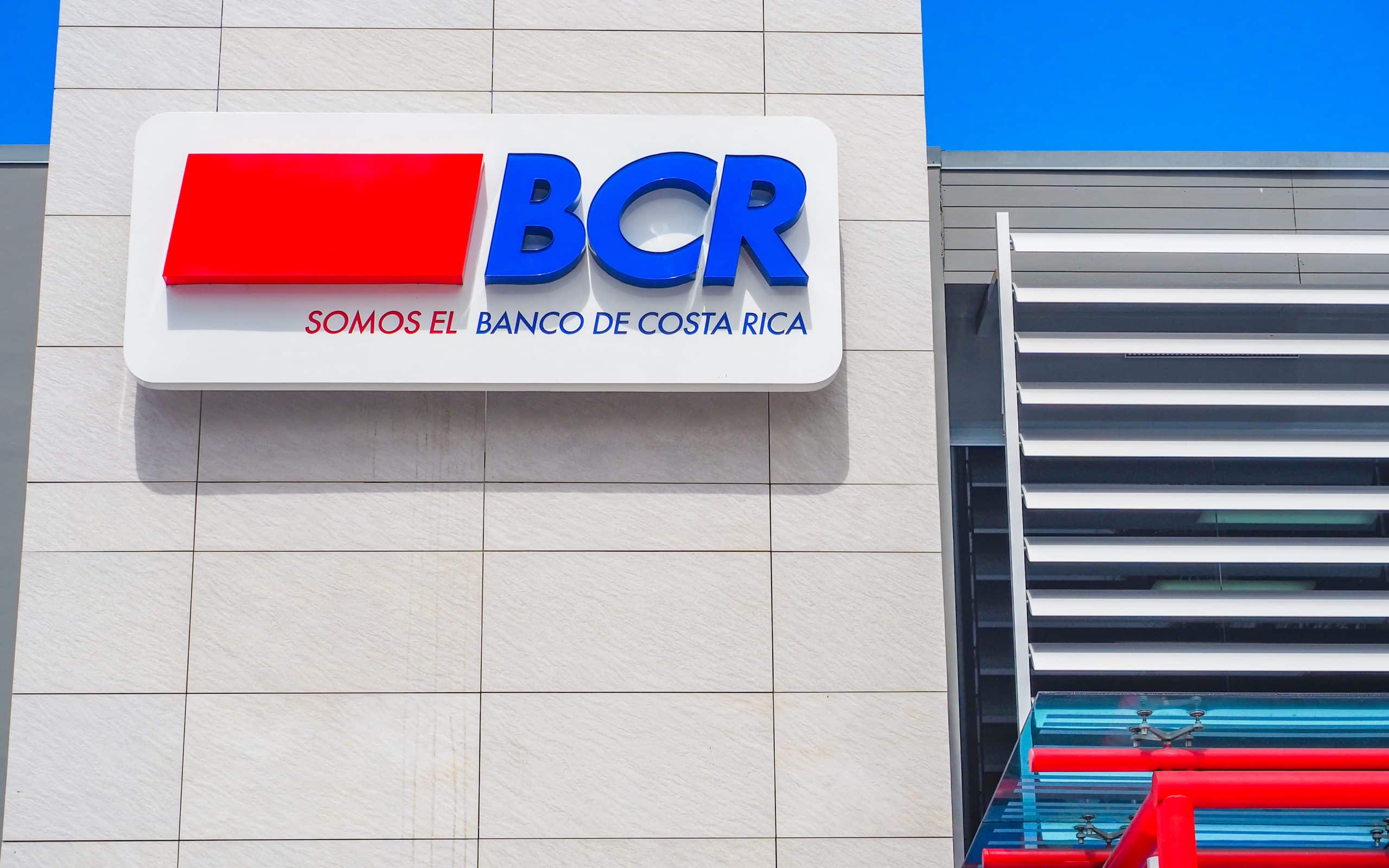 Nuevo proyecto para venta del BCR incluye autorizaciones para vender Bicsa