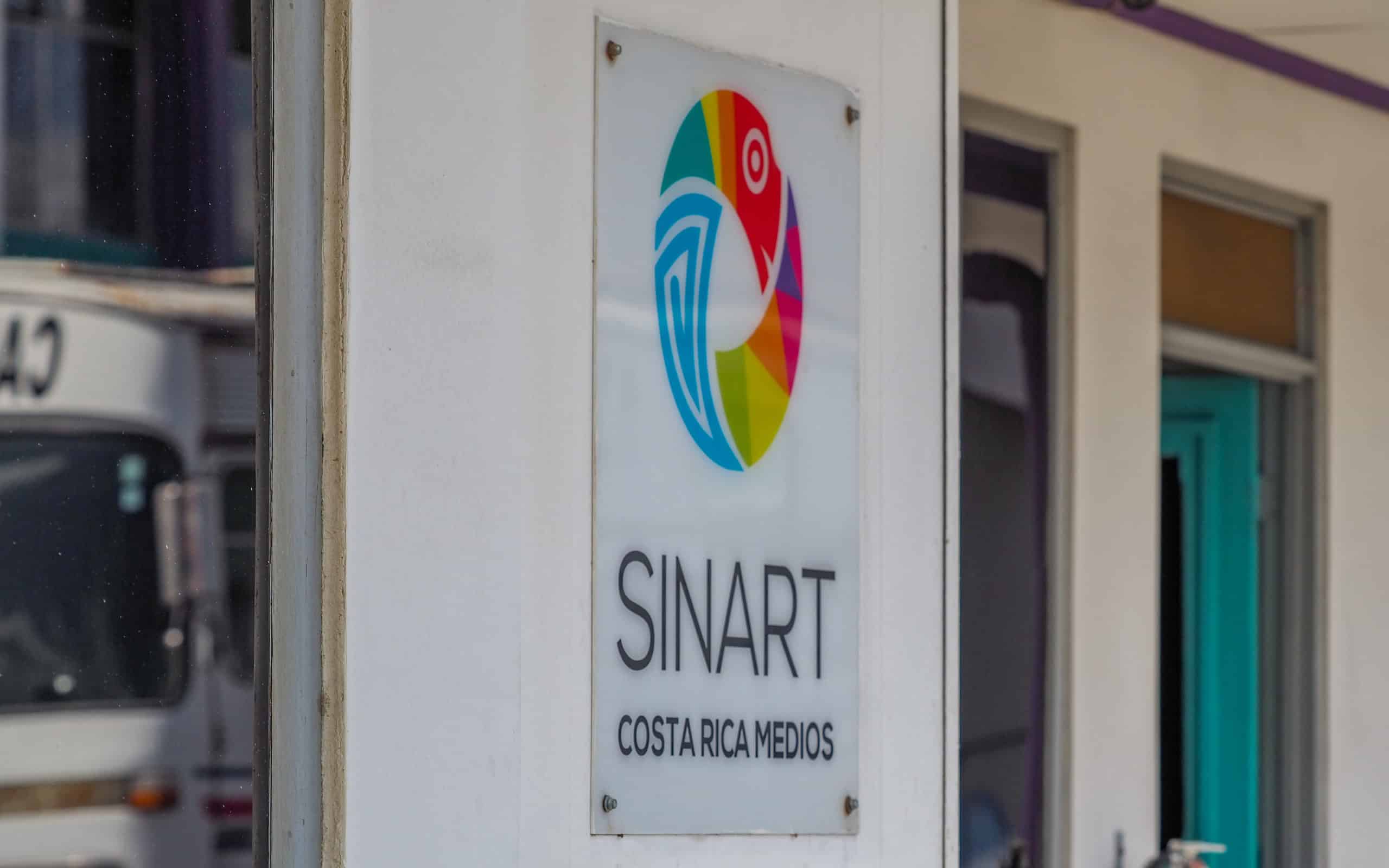 En medio de la investigación por los contratos de Sinart, diputada oficialista propone subir pauta obligatoria al 20%