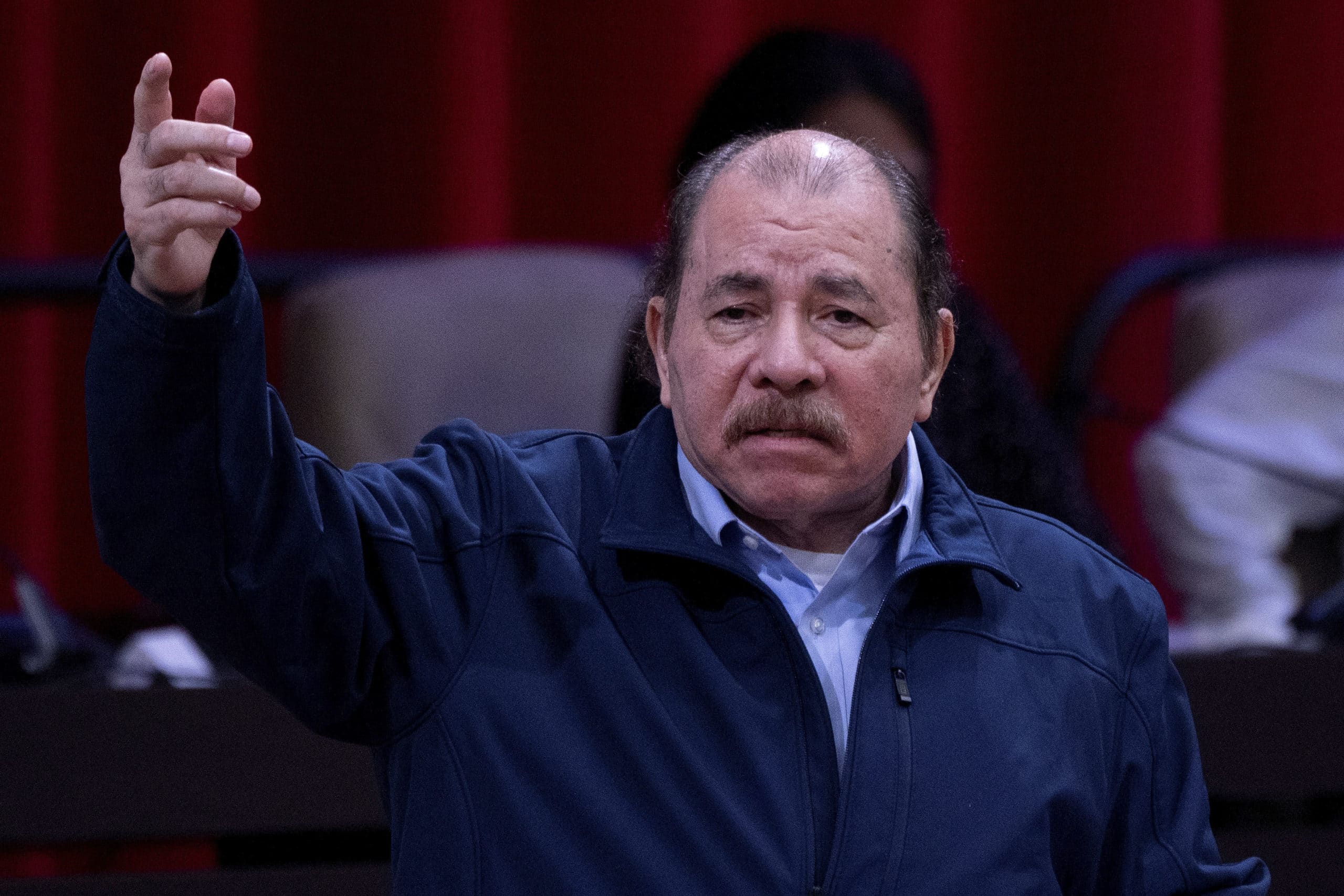 Daniel Ortega defiende derecho de Irán y Corea del Norte a tener armas atómicas