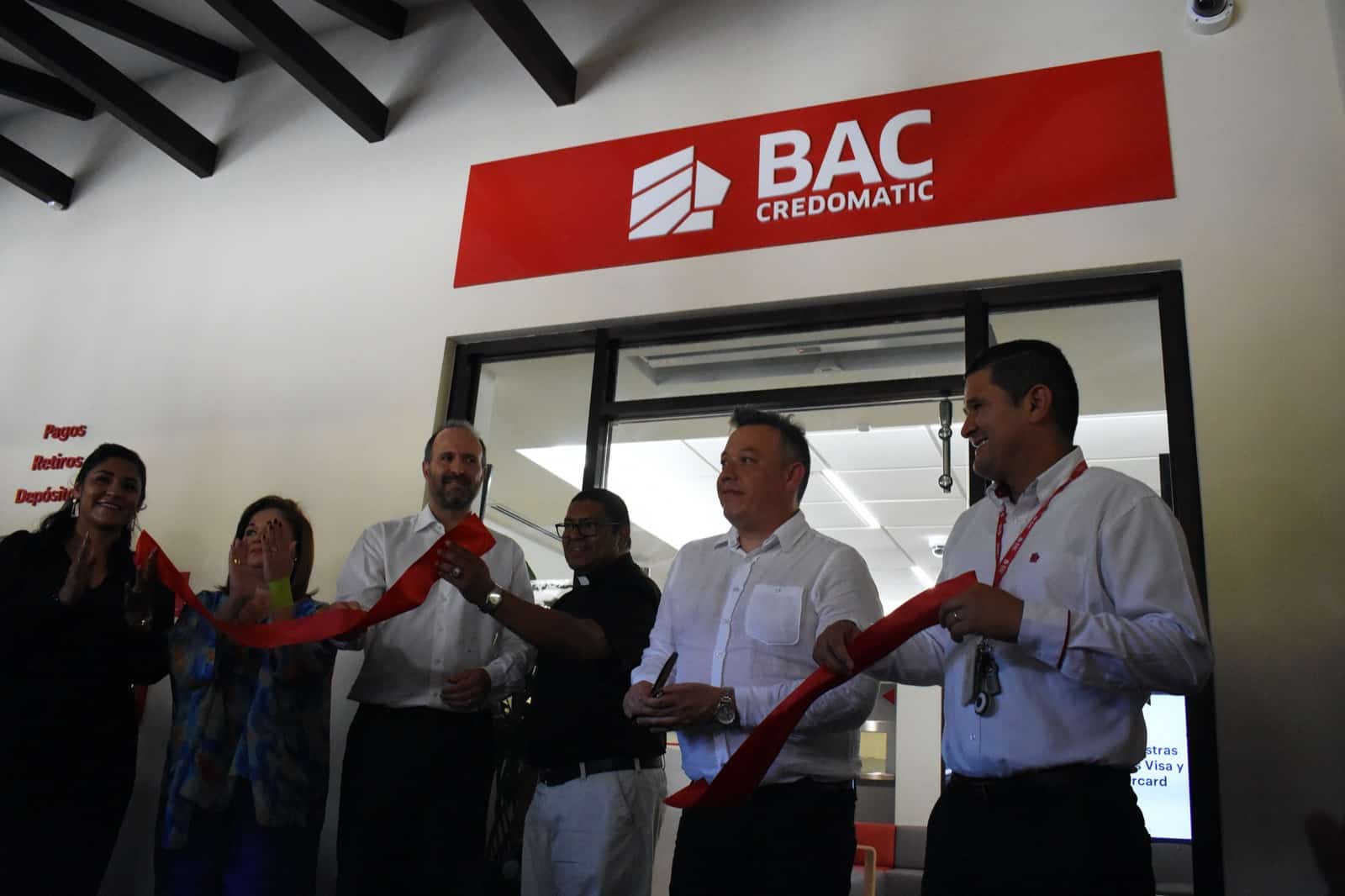 BAC Credomatic invierte ¢3.300 millones en Guanacaste; inaugura centro de negocios y abrirá 3 sucursales