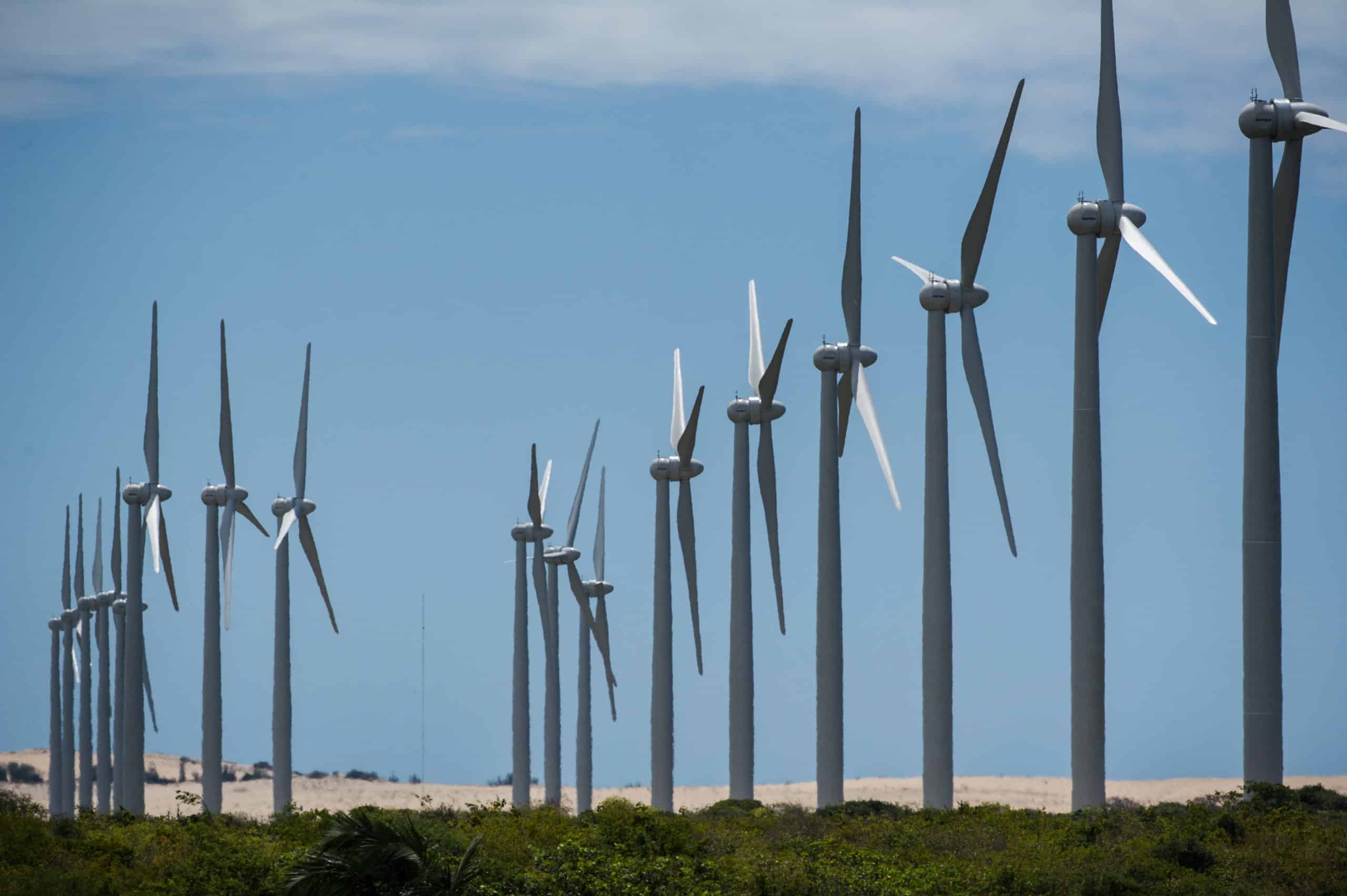 América Latina, próxima a convertirse en gigante de energías renovables, según informe