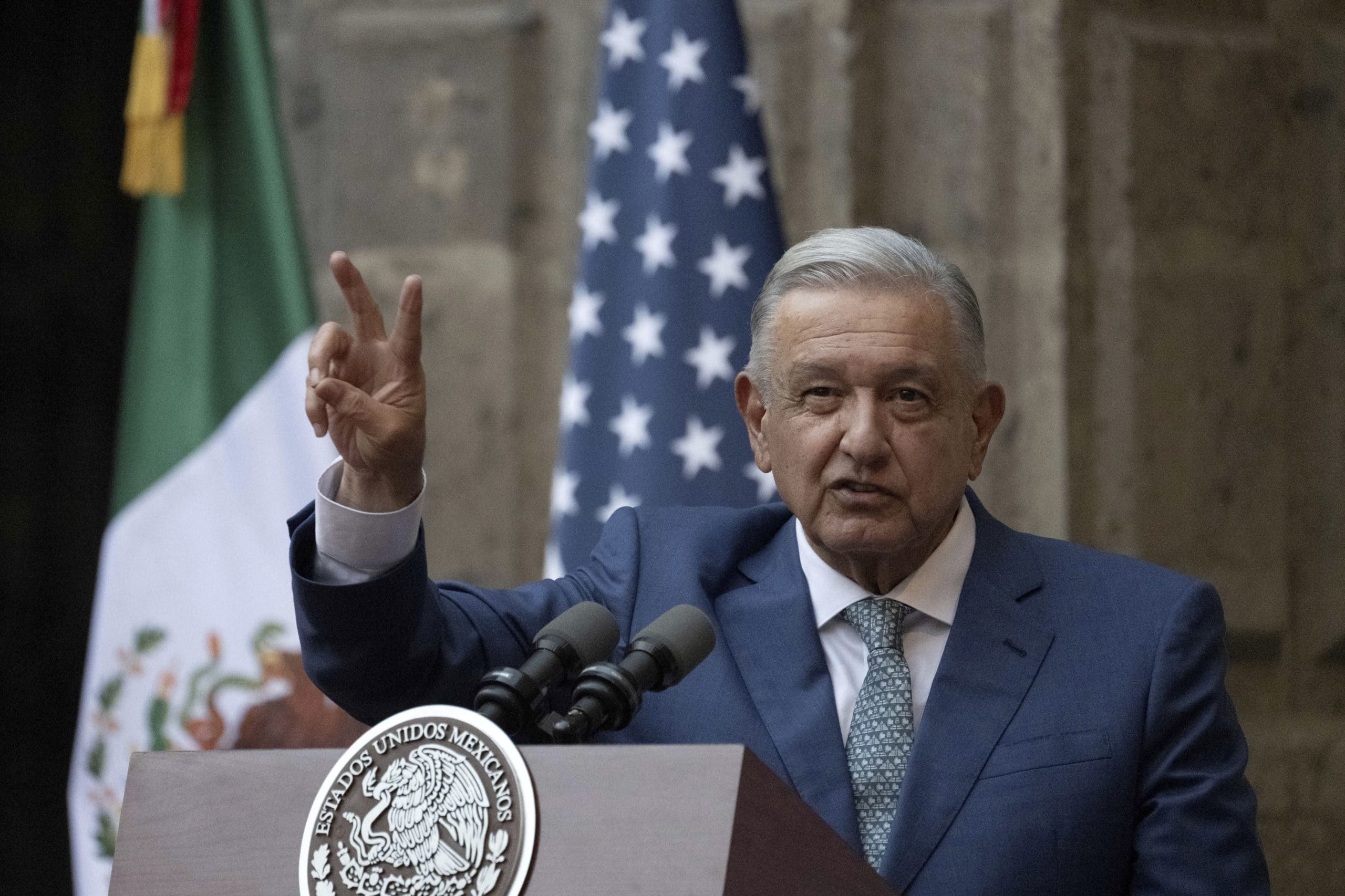 Presidente López Obrador dice que México es “más seguro” que EE.UU.