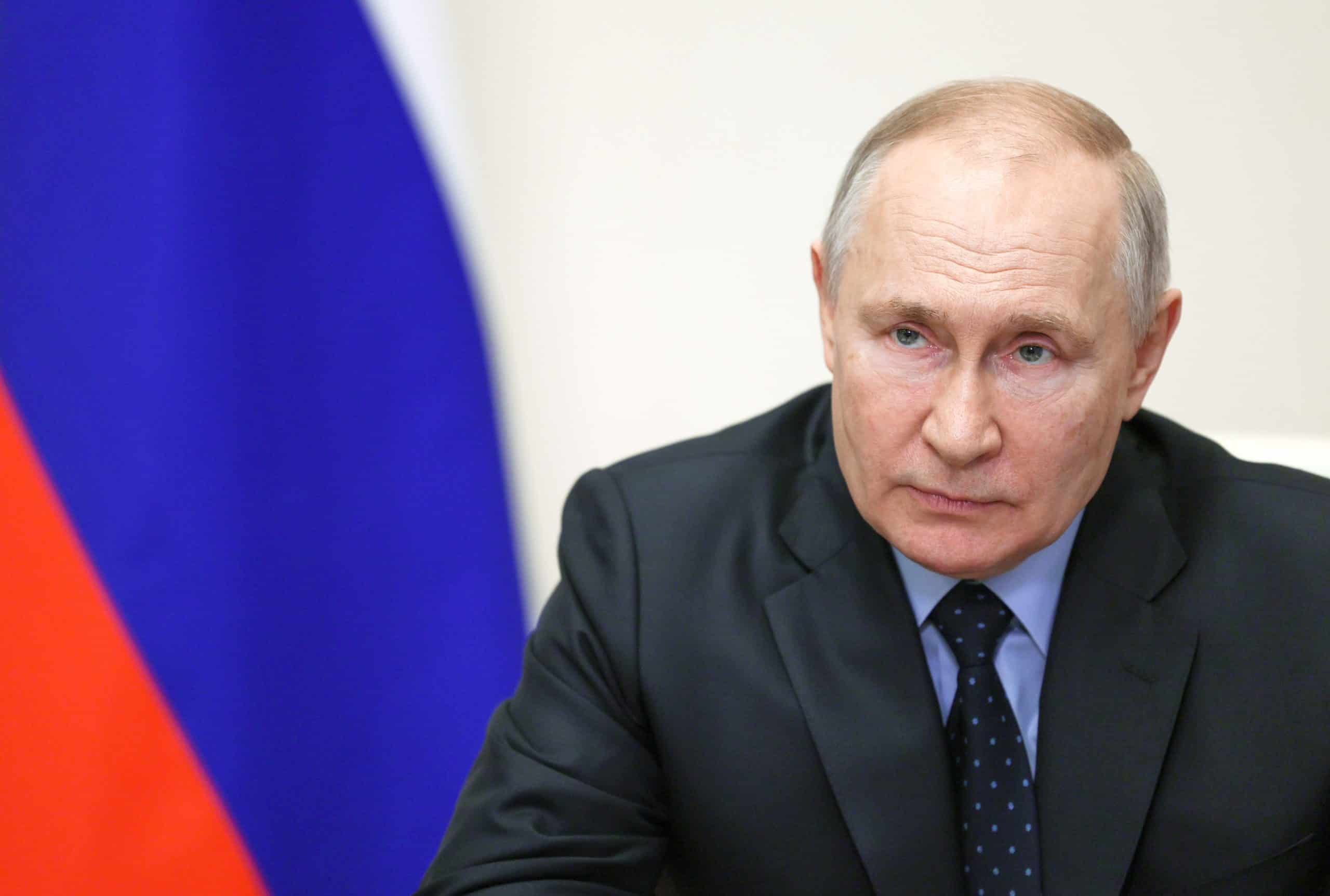Putin admite que sanciones pueden impactar negativamente economía rusa