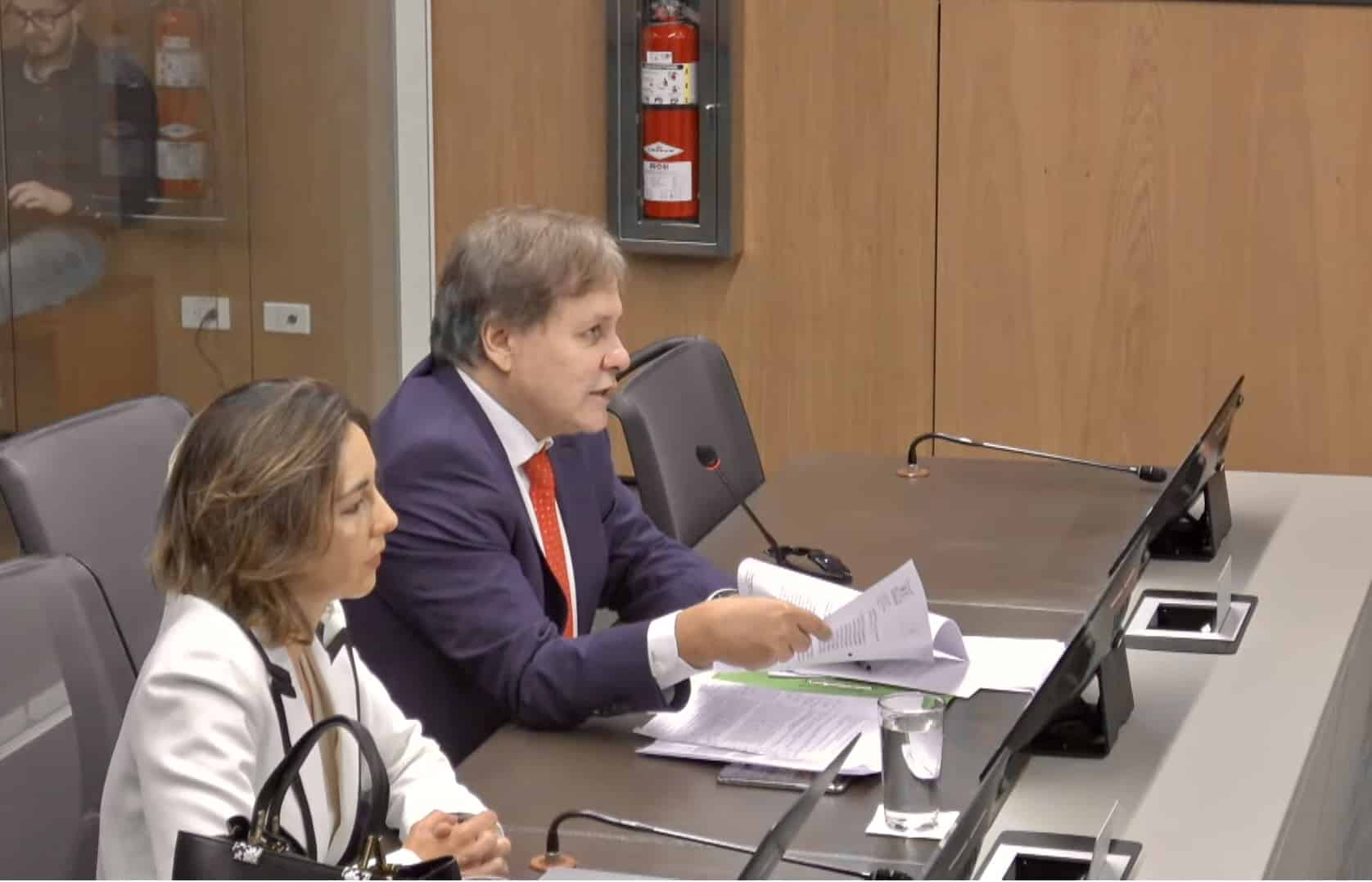 Abogado Adrián Torrealba renuncia a junta directiva de la CCSS como representante patronal
