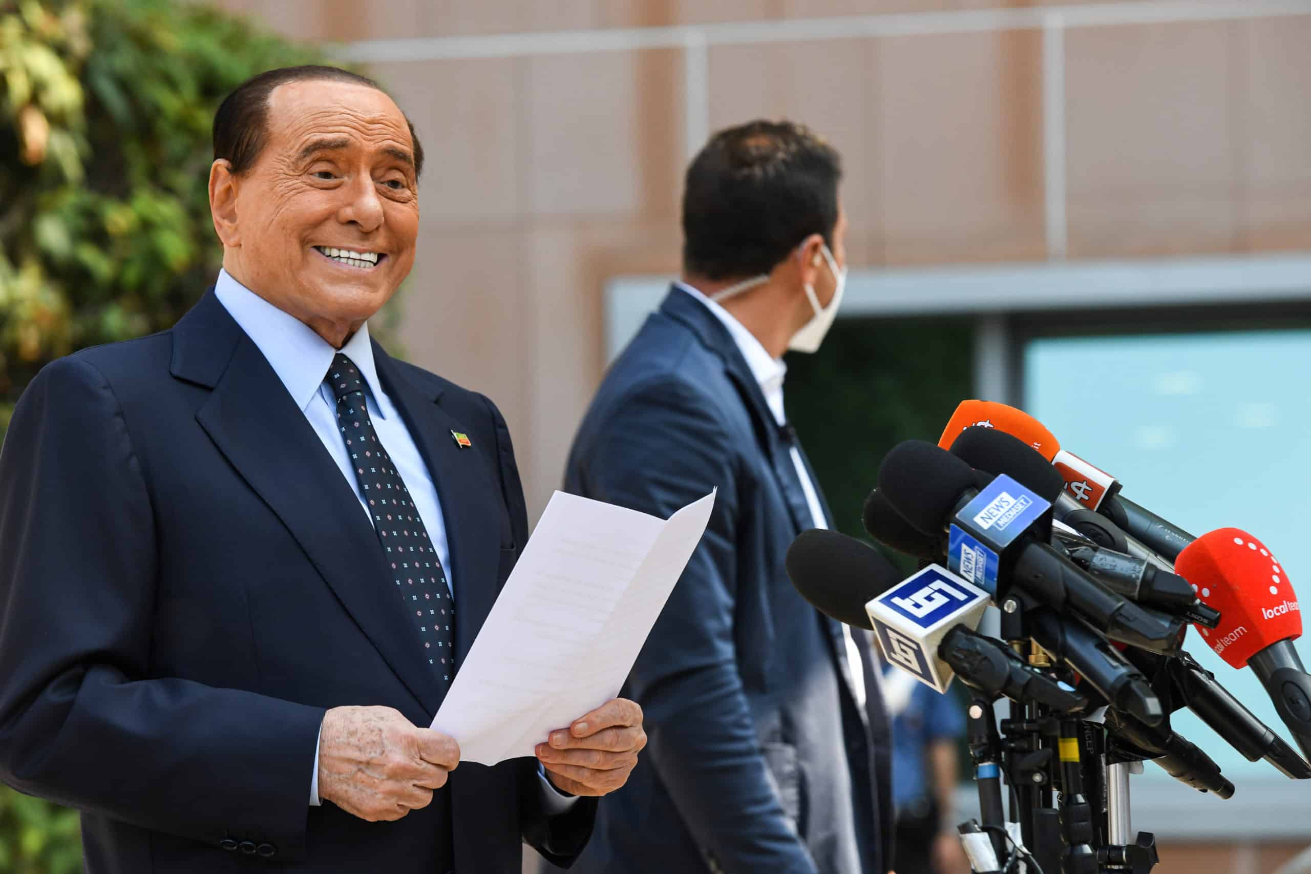 Ex primer ministro de Italia, Silvio Berlusconi, grave por problema cardíaco