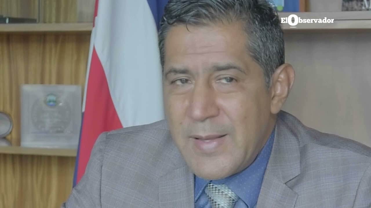 Ministro Nogui Acosta dice que “los pobres no se organizan” y por eso las exenciones benefician solo a los ricos