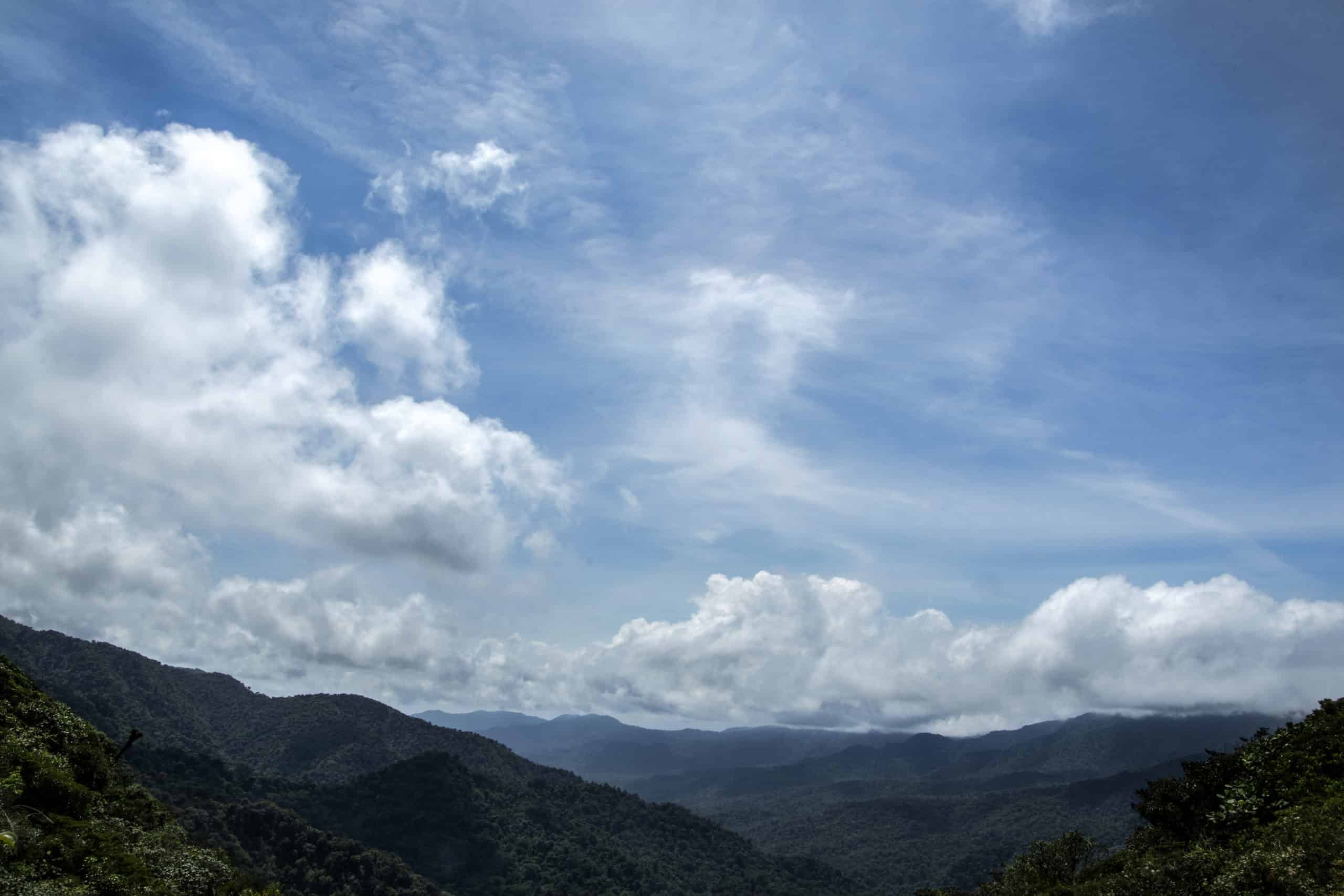 Condiciones de fuertes vientos y pocas lluvias seguirán en Costa Rica esta semana