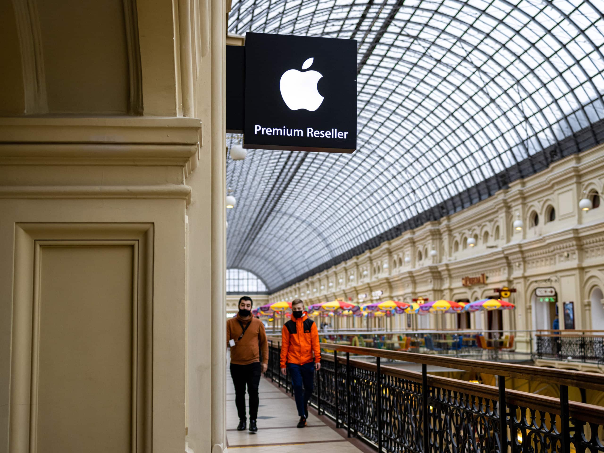 Rusia acusa a EE.UU. de un ciberataque contra miles de dispositivos Apple