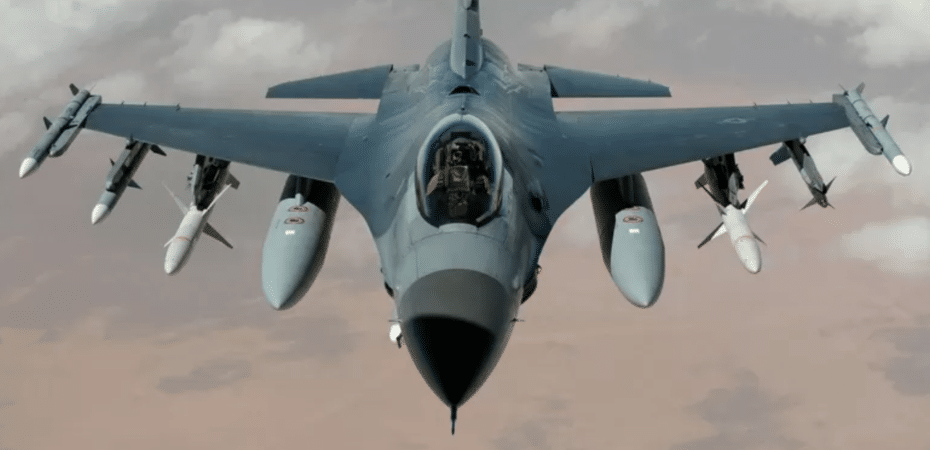 Por qué es tan complicado entrenar a los pilotos ucranianos que manejarán los cazas estadounidenses F-16