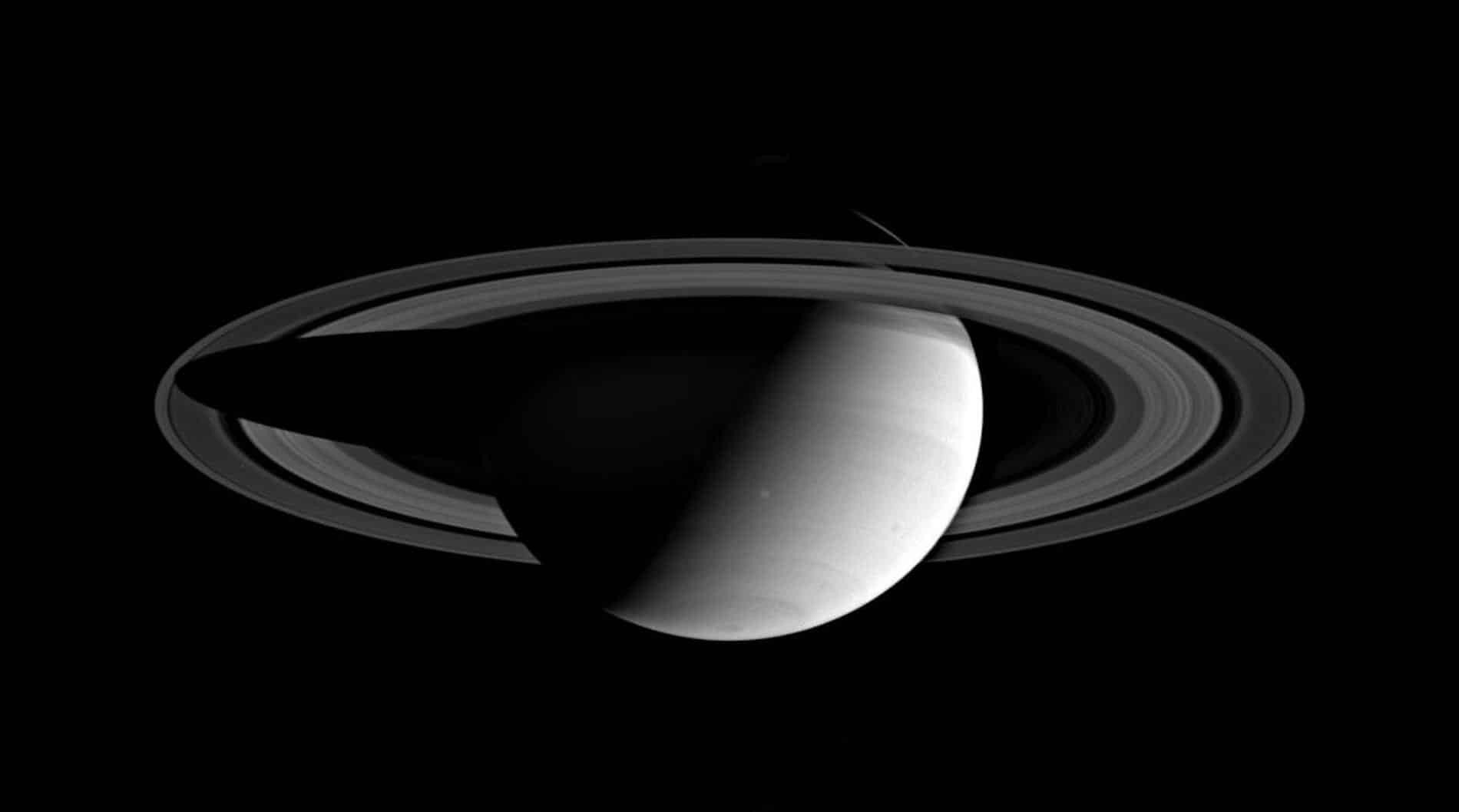 NASA halla componente clave para la vida en una luna de Saturno: ¿impulso en la búsqueda de vida extraterrestre?