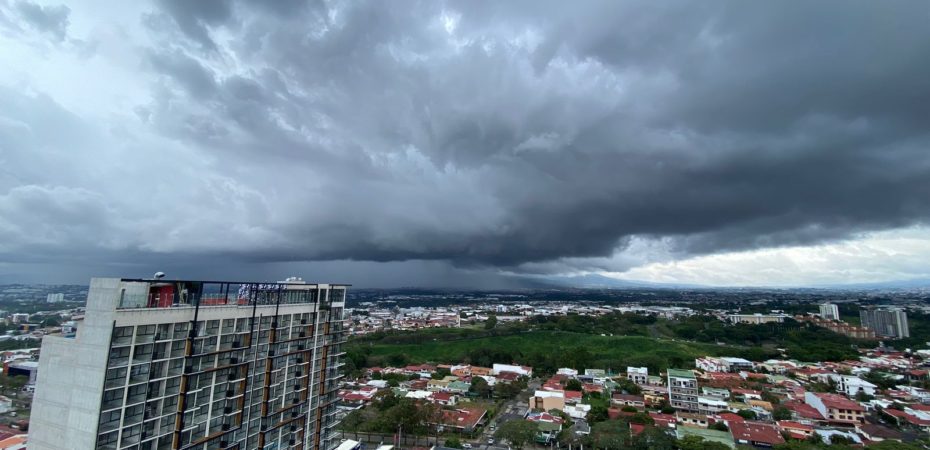 Fuertes lluvias con tormentas eléctricas se prevén para este jueves en Costa Rica