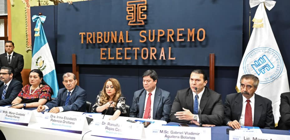 La incertidumbre sobre la segunda ronda presidencial crece en Guatemala