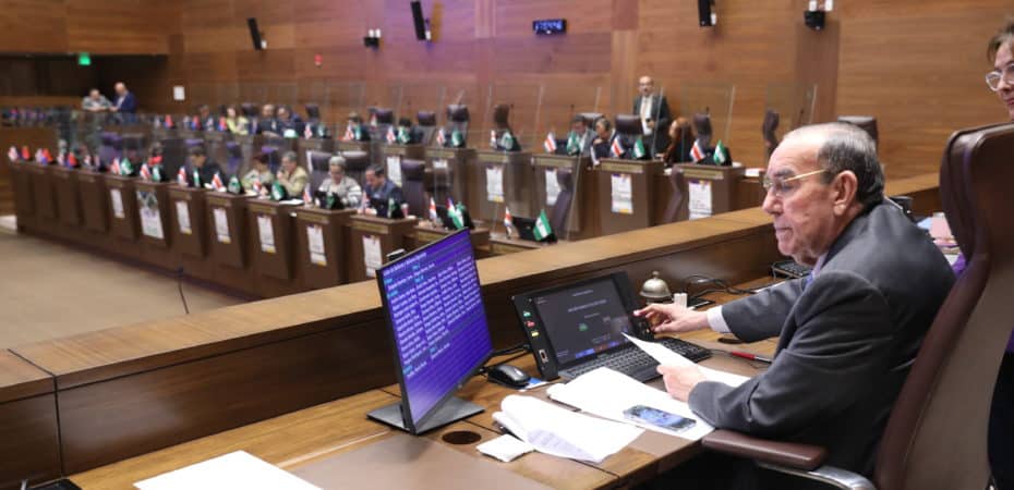 Asamblea aprobó comisiones que discutirán proyectos sobre renta mundial y reformas electorales