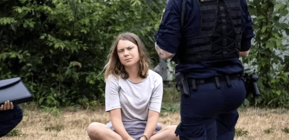 La Fiscalía sueca acusa a Greta Thunberg de bloquear un puerto petrolero