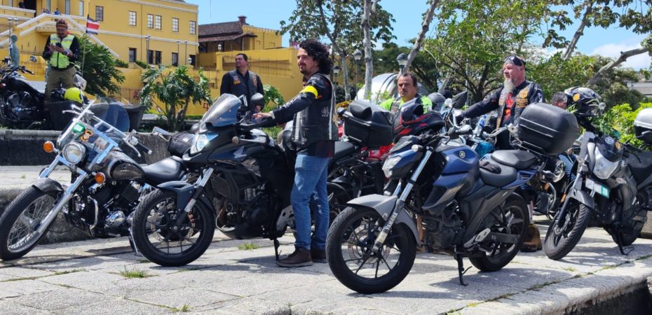 Comisión de Seguridad llama a autoridades para hablar de proyecto que pone placa en casco de motociclistas