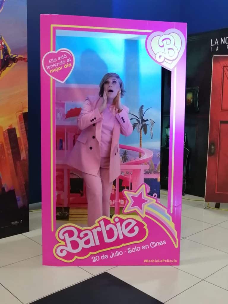 Barbie Plaza Lincoln