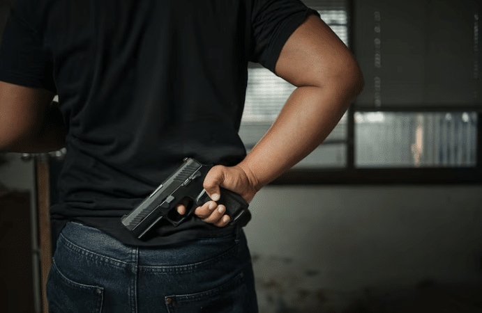 Avanza proyecto que aumentará penas a quienes cometan delitos con pistolas de juguete