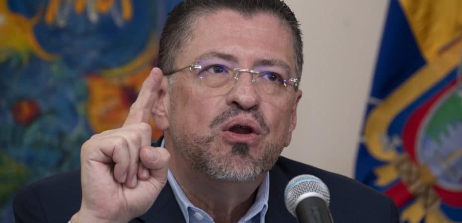 Presidente Rodrigo Chaves suspende viaje a la ONU por “recomendación médica”, informa Casa Presidencial