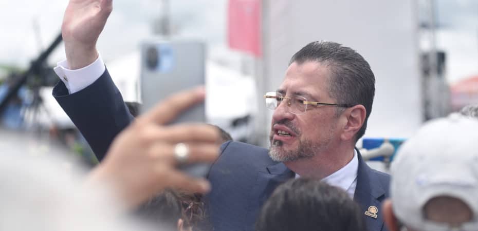 ¿Llamarán los diputados a comparecer a Rodrigo Chaves por caso de expresidenta del PANI? “Nunca se va a descartar”