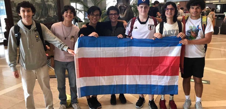 Así se prepararon los estudiantes que obtuvieron sexto lugar entre países latinos en Olimpiada Internacional de Matemática