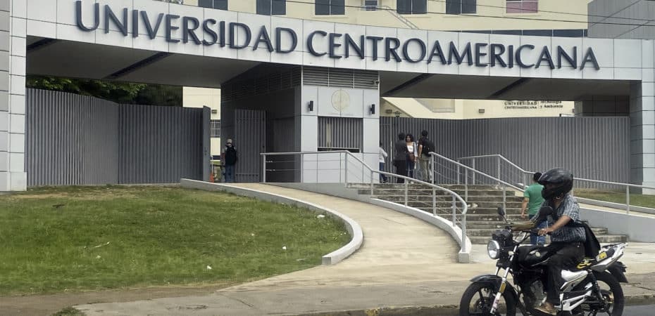 Gobierno de Daniel Ortega confisca bienes de universidad jesuita acusada de terrorismo
