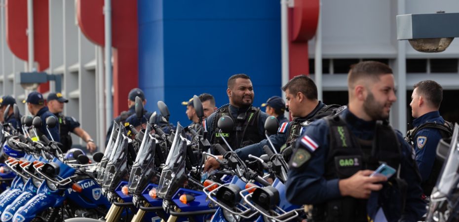 Seguridad Pública apuesta por comprar motos y no patrullas debido a “escuálido presupuesto” dice ministro