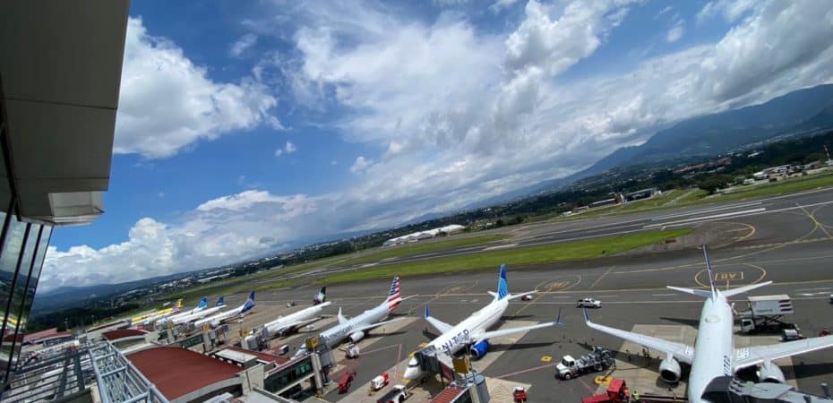 Espacio aéreo de Costa Rica cerrado de 4 p.m. a 5 p.m.: vuelos impedidos de entrar o salir desde aeropuertos